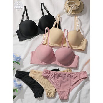 Set grudnjaka i gaćica s visokim podrškom; trokutasti cupovi, srednje oblikovani cupovi; materijal 90% najlon (polyamid) + 10% elastan