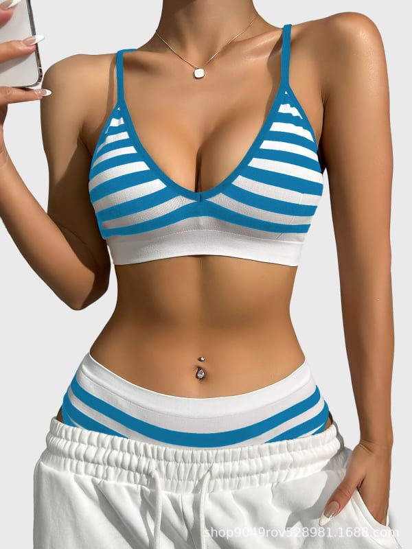 Безжичен сутиен с повдигащ ефект, триъгълни чашки, найлонова материя (80-90% найлон), без подплата