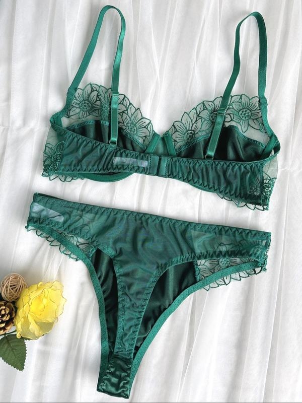 Set grudnjaka s cvjetnom izvezom, kontrastni mrežasti satenski paneli, glavni materijal najlon, podstava pamuk