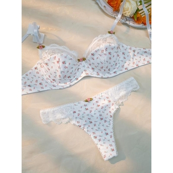 Set grudnjaka i gaćica s cvjetnim uzorkom, Push-Up, čipka u kontrastu