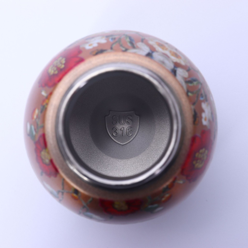 Termos s dvojitou stenou a vakuovou izoláciou, vnútorná 316 nerezová oceľ, vonkajšia 201 nerezová oceľ, 6–12 h izolácia, uzáver so skrutkou