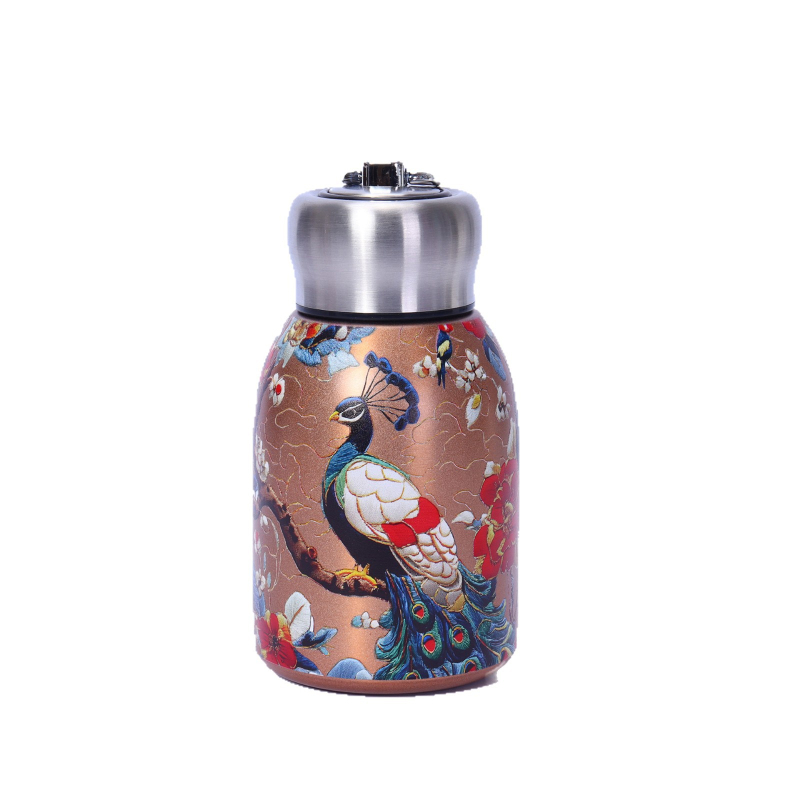 Termos s dvojitou stenou a vakuovou izoláciou, vnútorná 316 nerezová oceľ, vonkajšia 201 nerezová oceľ, 6–12 h izolácia, uzáver so skrutkou