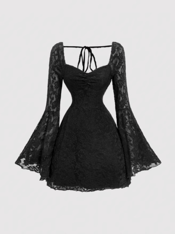 A-vonalú ruha négyszögletes kivágással, hosszú puffos ujjal, magas derékkal, háló anyag