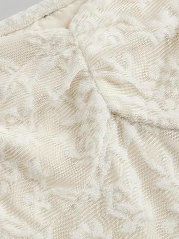 A-vonalú ruha négyszögletes kivágással, hosszú puffos ujjal, magas derékkal, háló anyag