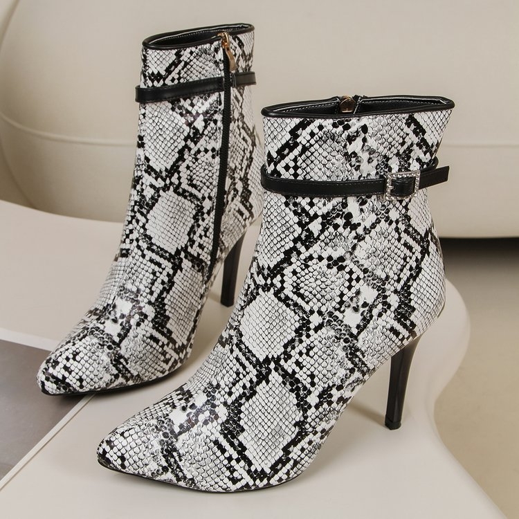 Leopard uzorak PU gležnjače sa bočnim zatvaračem, šiljat vrh, tanak štikla iznad 8 cm