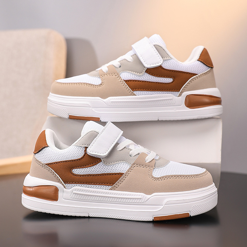 Dječje tenisice s Velcro kopčom – niski profil, gornji dio od sintetičke kože, EVA uložak, gumeni đon