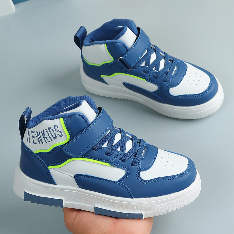 Dječje tenisice srednje visine s debelim đonom, kopča na Velcro, od umjetne kože, vodootporne