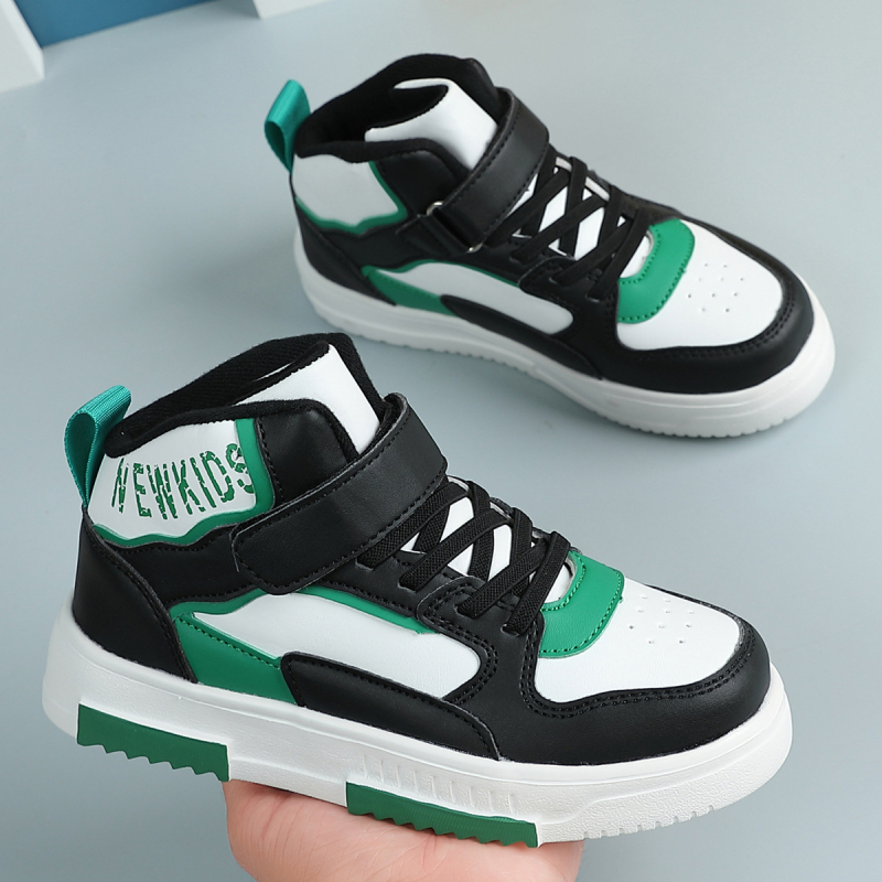 Dječje tenisice srednje visine s debelim đonom, kopča na Velcro, od umjetne kože, vodootporne