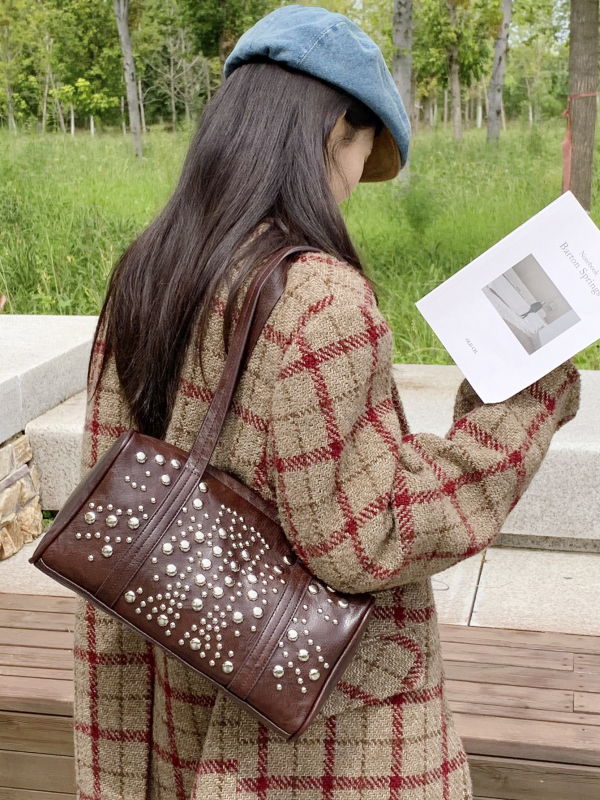 Torba PU cilindričnog oblika s zip zatvaračem, pretinac za telefon, dvostruka naramenica – street trend