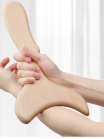 Drevená gua sha doska pre domáce fyzioterapeutické masáže – masívne drevo, vhodná na nohy a krk