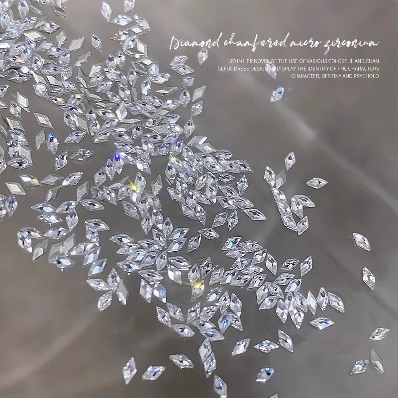 Zirkónové kamienky na nechty — tvar konského oka, prizmatické fasety, ploché zadné, vzory bloky a kvapky vody pre DIY šperky