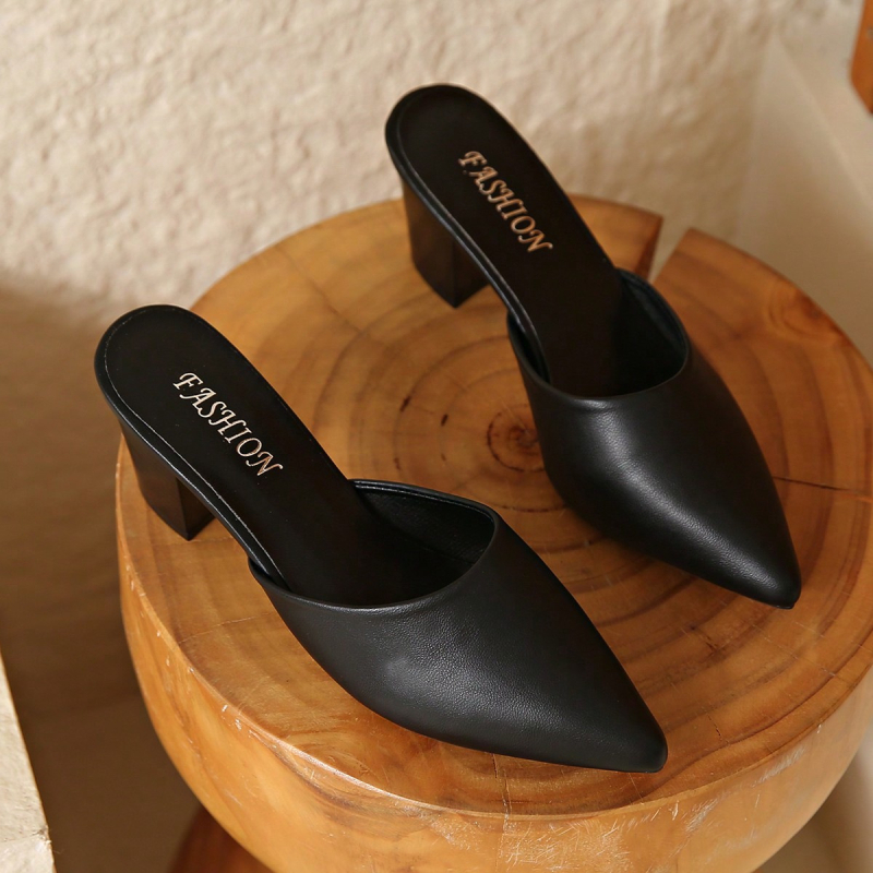 Aukštakulnės sandalės su smailiu pirštu ir uždarą priekyje, vintagio stilius (PU viršus; PU vidus; guma padas)