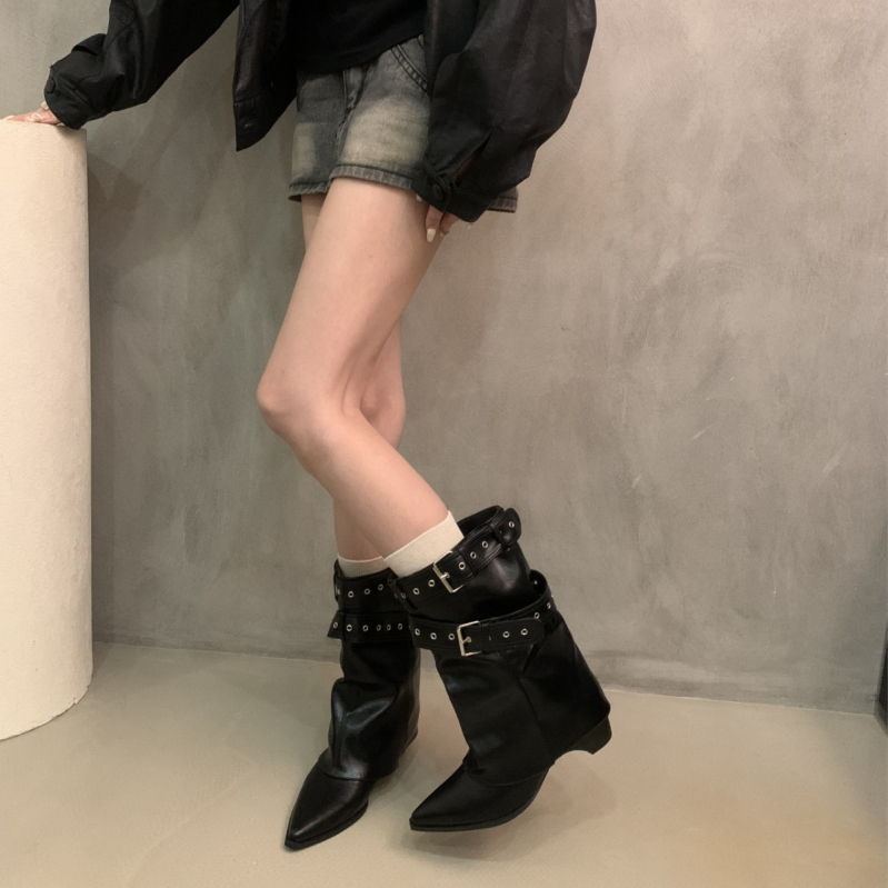 Martin čizme PU gornji dio, okrugli vrh, srednja peta 3-5 cm, srednja visina potkoljenice