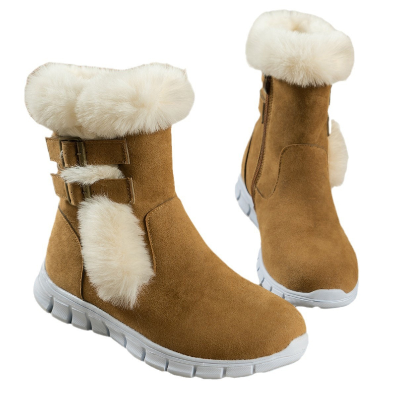 Zimske čizme s debelim đonom, plišana unutrašnjost, plastični potplat, klinasti pet 2 cm, visina čizme 5 cm