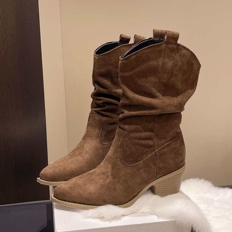 Ženske modne čizme - debeli pet, visoki šev, gumeni potplat