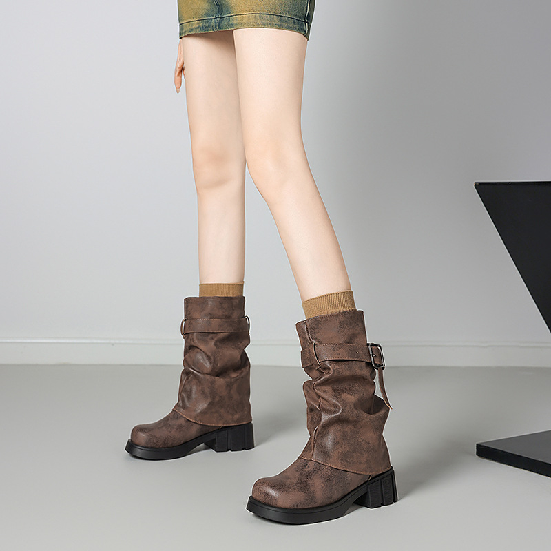 Moderne čizme od umjetne kože, gumena potplata, srednji potpetica 3-5 cm, okrugla vrh, niski kroj čizme