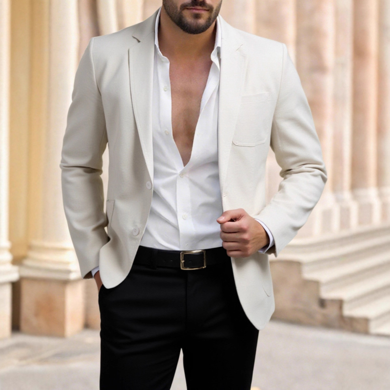 Vyriskas kasual švarkas, slim-fit streetwear stilius; lino–poliesterio mišinio audinys (30% poliesterio); pamušalas poliesteris; dviejų mygtukų užsegimas vienoje eilėje; vienalytis raštas; keturios sezonos