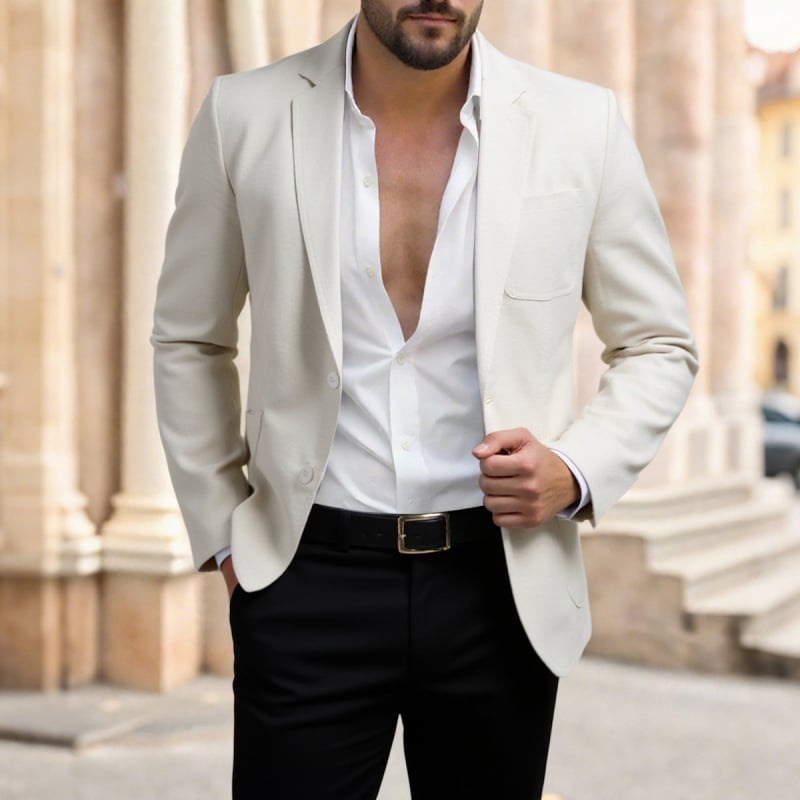 Vyriskas kasual švarkas, slim-fit streetwear stilius; lino–poliesterio mišinio audinys (30% poliesterio); pamušalas poliesteris; dviejų mygtukų užsegimas vienoje eilėje; vienalytis raštas; keturios sezonos