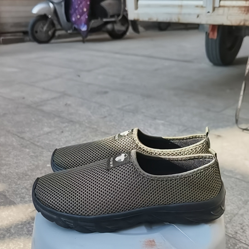 Slip-On brodske cipele, prozračni mrežasti gornji dio, EVA vrh, EVA ulošak, Carved Wing Pattern