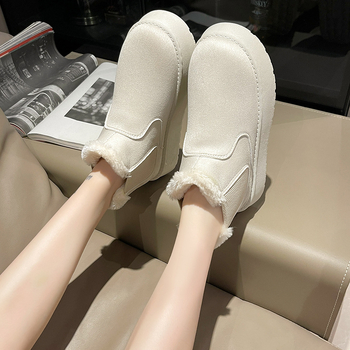 Ženske zimske čizme od velura, srednje visine potkoljenice, slip-on, topla podstava, gumeni potplat