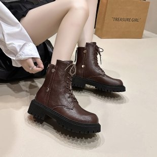 Martin čizme s gornjim dijelom od sintetičke kože, gumena potplata, niski obod, prednje vezivanje, model 6688