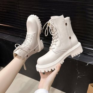 Martin čizme s gornjim dijelom od sintetičke kože, gumena potplata, niski obod, prednje vezivanje, model 6688