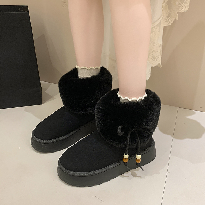 Naiste lumejalanõud veluurpealse ülaosaga, kummist tallaga, slip-on disain, platvorm, talvejalanõud