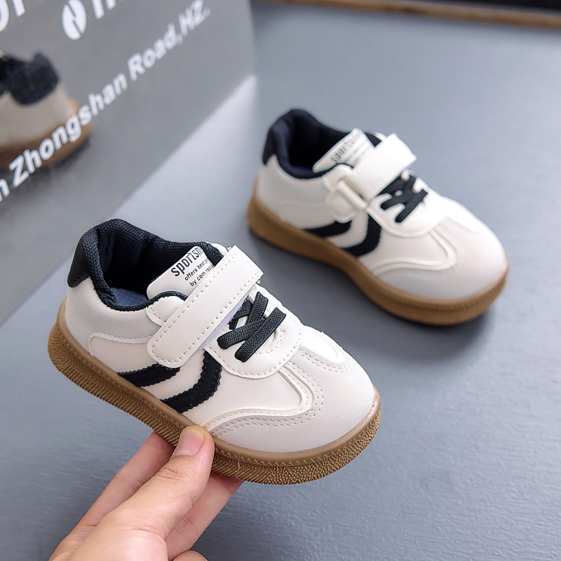 RB-896 Curve dječje trkačke tenisice, unisex; lagane; mekom potplatom; zatvaranje na Velcro; gornji dio od umjetne kože