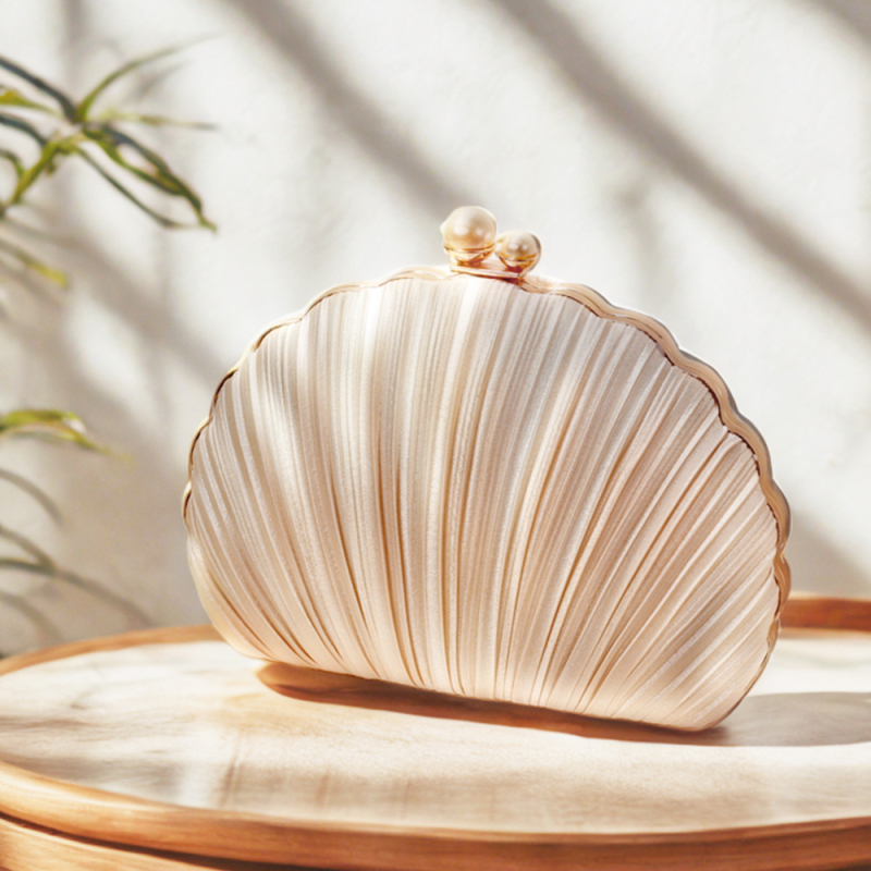 Clutch din mătase, în formă de scoică, cu căptușeală satinată, închidere cu lacăt, stil urban simplu