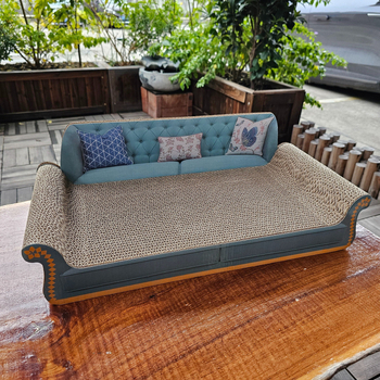 Pat pentru animale cu placă de zgâriere din sârmă de fier — Model jd601099550605861