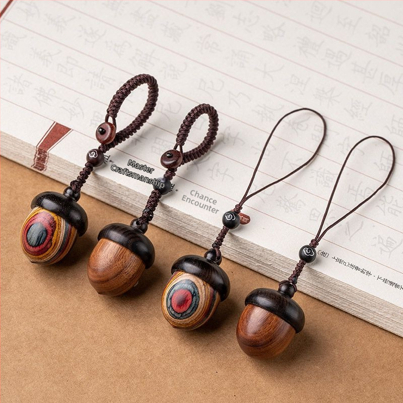 Kľúčenka do auta so Sandalwood Acorn dizajnom, USB prívesok, Unisex, Univerzálna kompatibilita, Retro tvorivý štýl