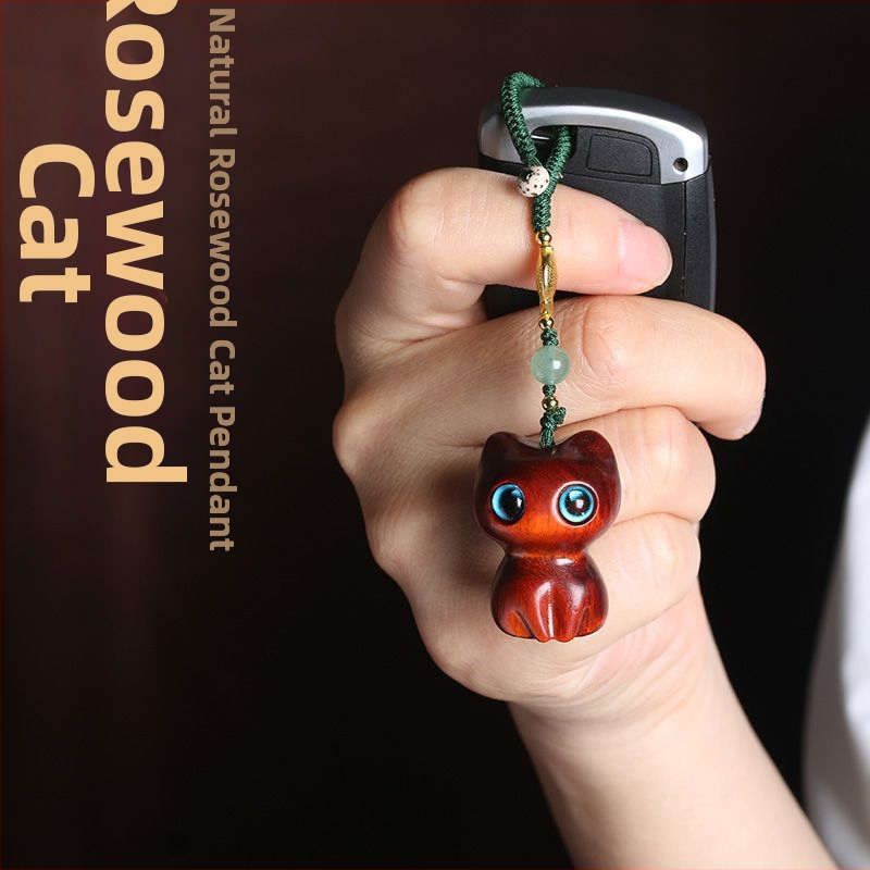 Kľúčenka zo santalového dreva