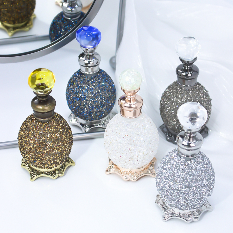 Flakón na parfum so sklom, kryštálová výzdoba, elektroplatový povrch, značka Xuan Fei, licencovaná súkromná etiketa