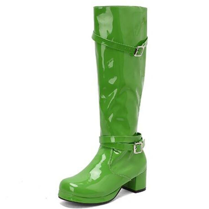 Uniszex divatcsizma lakkozott bőrfelsővel, kerek orrú, gumírozott talp, vastag sarok, oldalsó cipzár