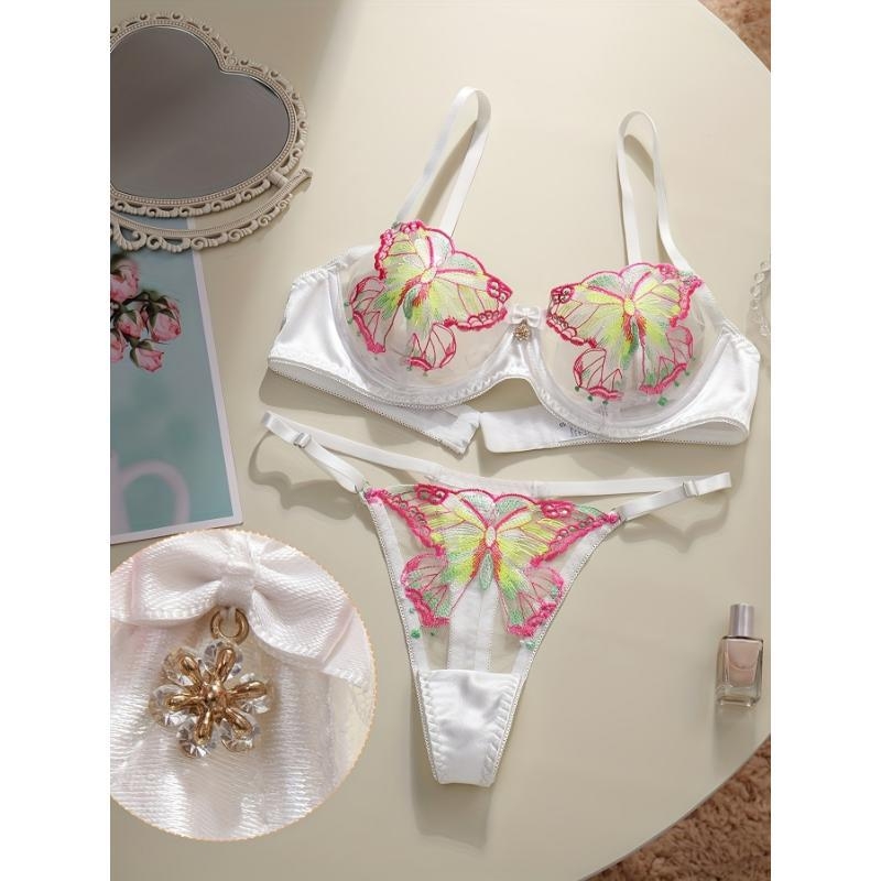 Комплект бельо с дантела, основен материал найлон, подплата памук, чашка с ушички на зайче, функция събиране