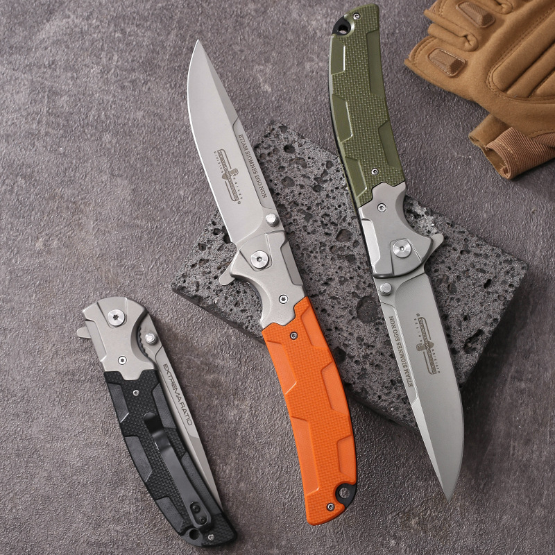 Daugiafunkcinis sulankstomas peilis lauko žygiams, automobiliui montuojamas — savisaugos funkcija, ašmenų ilgis 9 cm