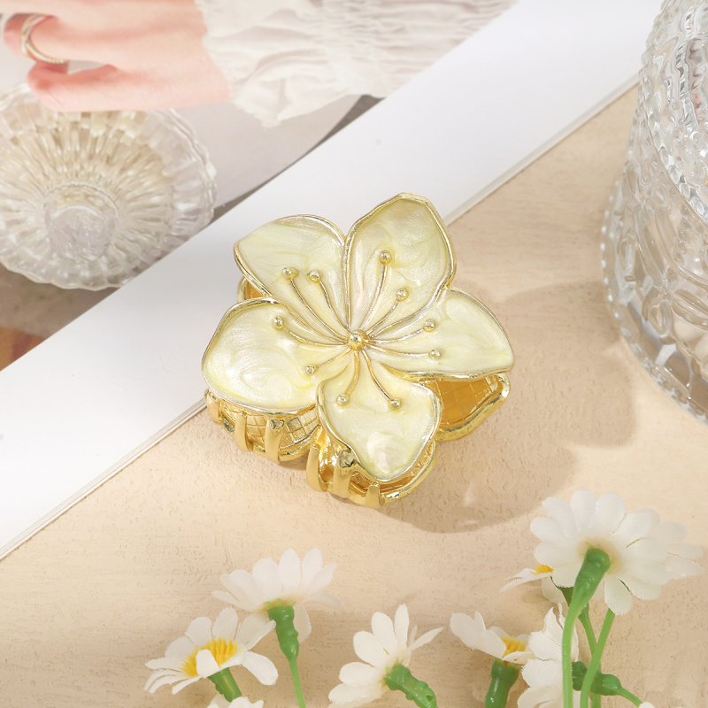 Kvetinový spon na vlasy zliatiny CB8210, dámske doplnky do vlasov, typ držiaka: zapínanie, prémiový dizajn