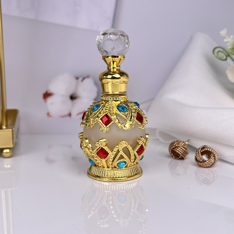 Sklenená fľaštička na parfum s diamantovými akcentmi, salónna kvalita, uzáver zo zinkovej zliatiny, fúkaná výroba, pôvod Guangzhou