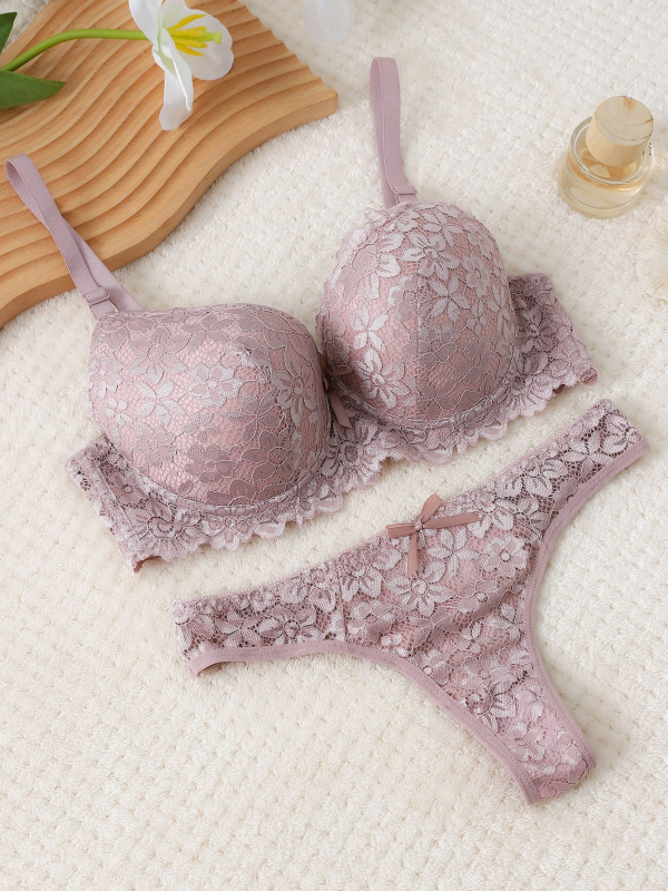 Нейлонов дантелен комплект сутиени, Push-Up, 3/4 чашка, луксозен традиционен стил, модел J5001