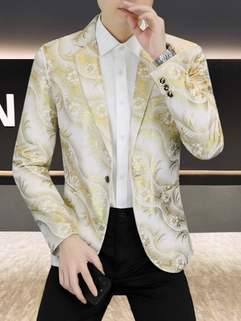 Bleizeris su auksinio folijos įspaudu ir languotu raštu, korėjiečio stiliaus, siaura kirpimo, vieno mygtuko užsegimas