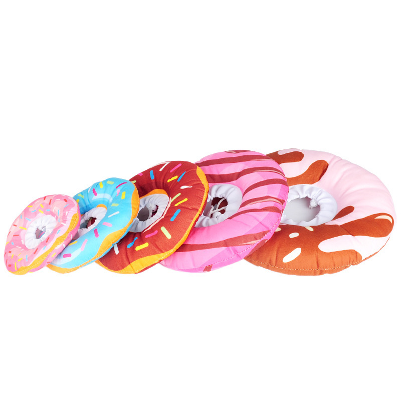 Elizabethova spona pre mačky a psy - donut tvar, materiál: textília + PP bavlna, univerzálne použitie, roztomilý štýl