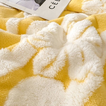 Бебешко одеяло за новородени — всесезонно, приблизително 3 кг, прост модерен стил