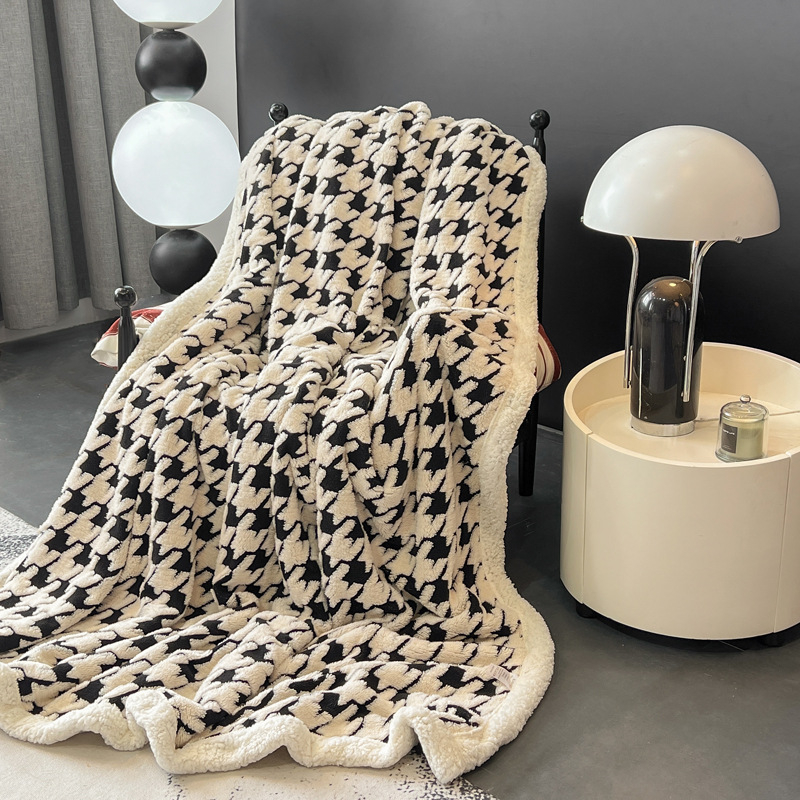 Korál fleece deka, polyester, geometrický vzor, jesenné-zimné, 350 g