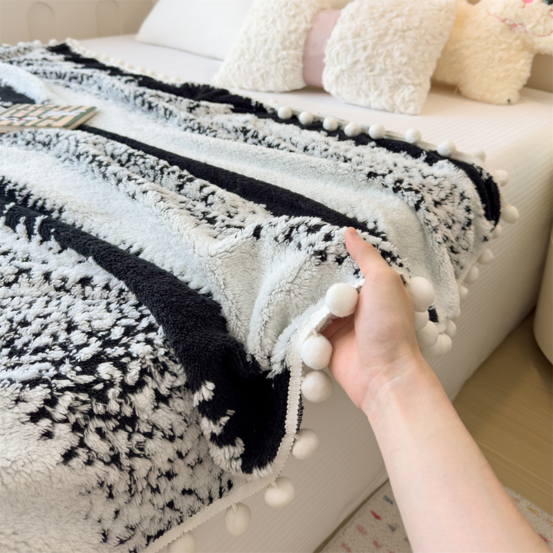 Prikrývka z mliekového fleecu s aniónovým džakardom, vzor oblačného a hviezdneho snového dizajnu, 500–800 g, pre všetky ročné obdobia, prispôsobenie k dispozícii