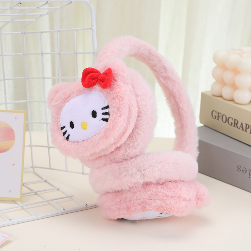 My Melody villasedern ausse ja kaelakang – talvised karikatüüri termilised aksessuaarid