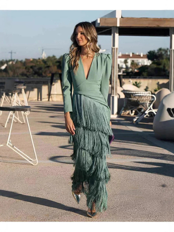 Елегантна течаща шифонена рокля с френско V-образно деколте и дълги ръкави, макси вечерна рокля; 75D плат, полиестер 81–90%, Стил: Свеж и сладък, Есен 2025