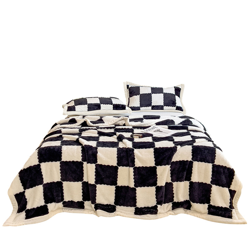 Deka z arktického velúru, do kancelárie a na pohovku, kockovaný vzor, 300 g, jar a jeseň, prispôsobiteľná