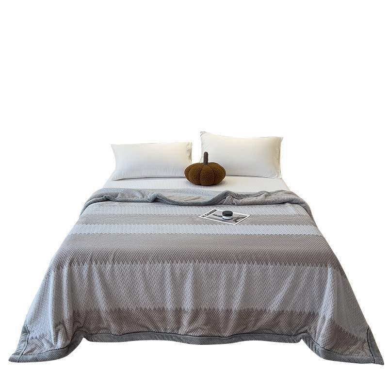 Одеяло от млечен велур, Скандинавски стил, полиестер, под 300 г, за всички сезони