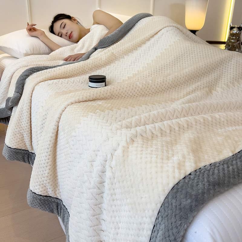 Одеяло от млечен велур, Скандинавски стил, полиестер, под 300 г, за всички сезони