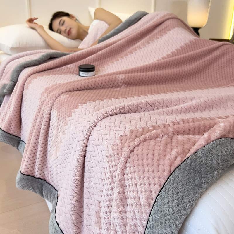 Одеяло от млечен велур, Скандинавски стил, полиестер, под 300 г, за всички сезони